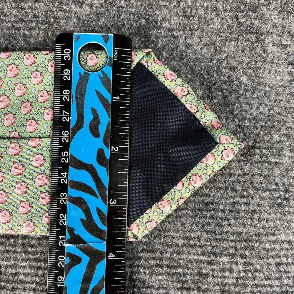 Vineyard Vines Mens Silk Tie Green Pink Piggy Bank Fidelity Capital Markets 59